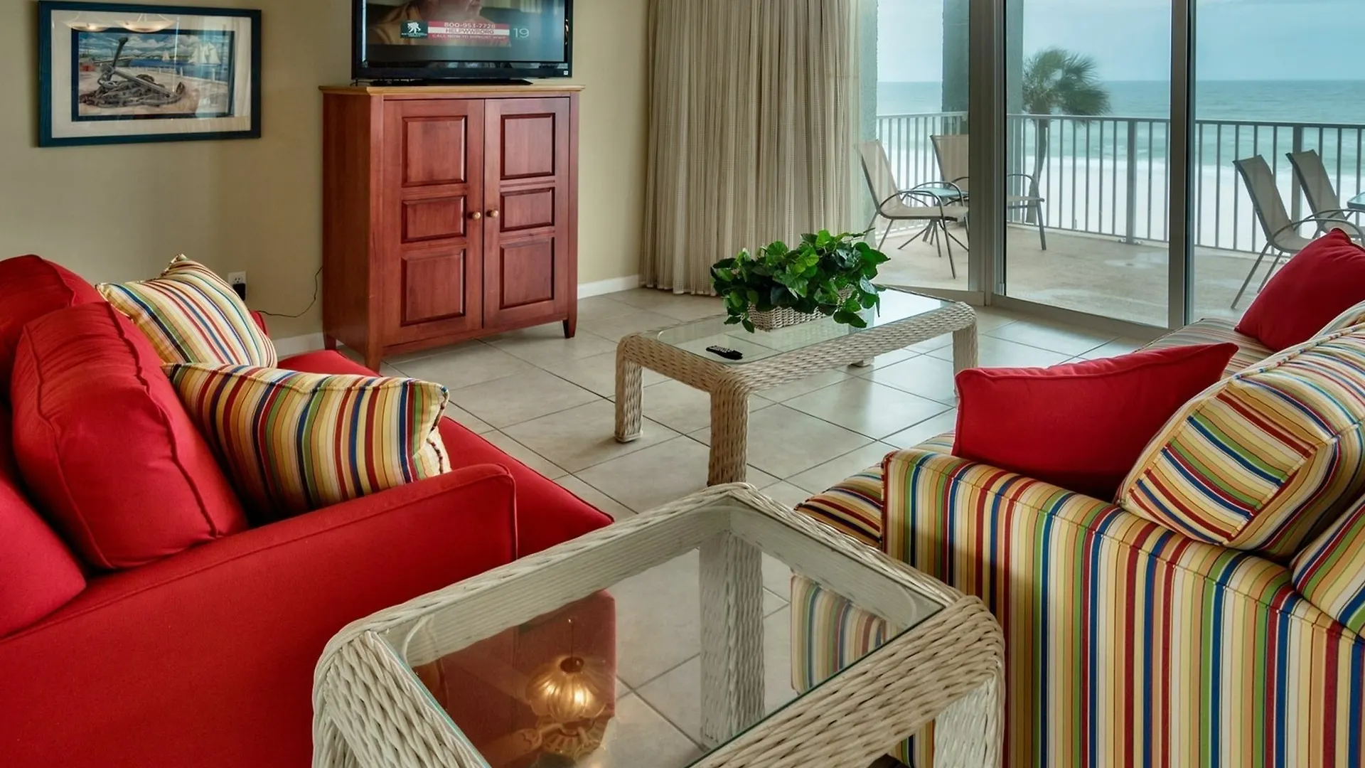 Long Beach 2 204 228425 By Redawning contacts